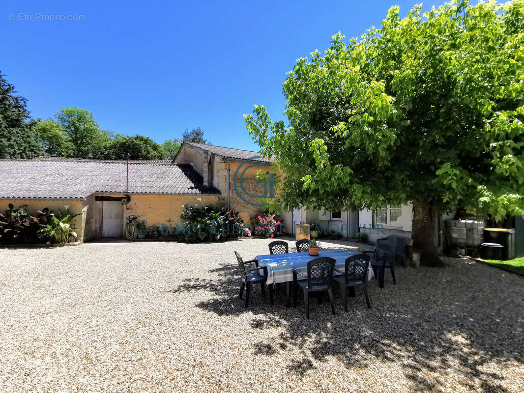 Maison à MOURENS