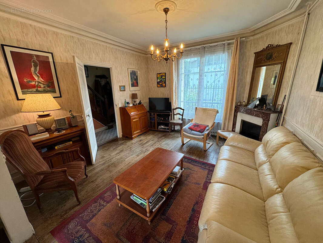 Maison à NOISY-LE-SEC