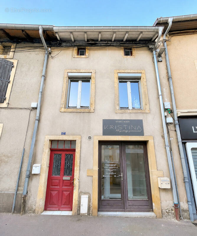 Appartement à MOULINS-LES-METZ
