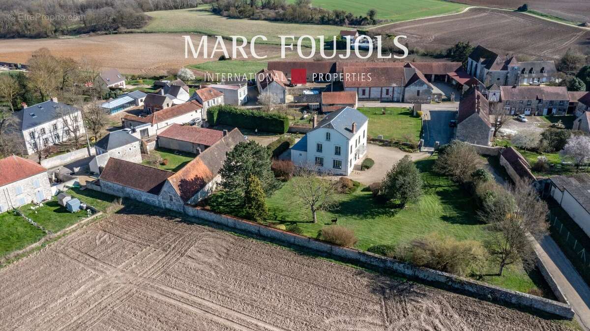 Maison à SENLIS