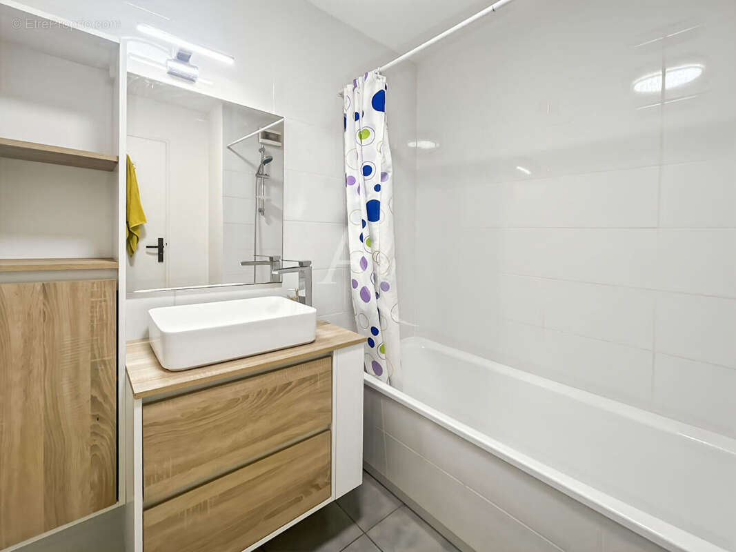 Exclusivité ? appartement 3 pièces en parfait état - photo 8