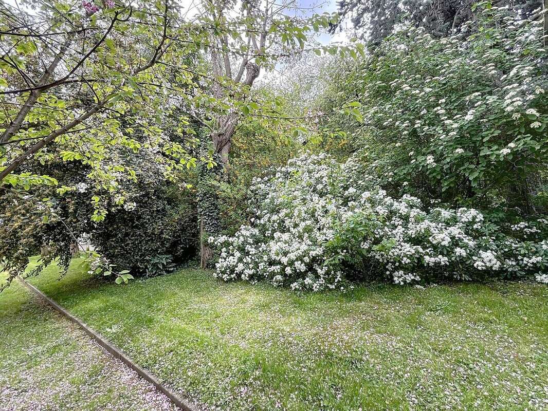 Photo 2 - Appartement à COLOMBES