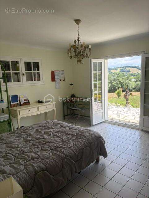 Maison de 99 m2 proche de Saint Palais - photo 7
