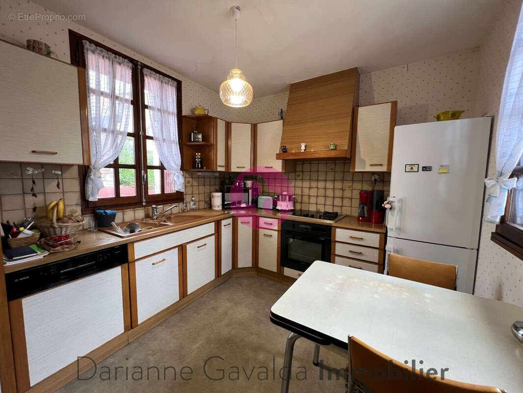 Maison à DECAZEVILLE