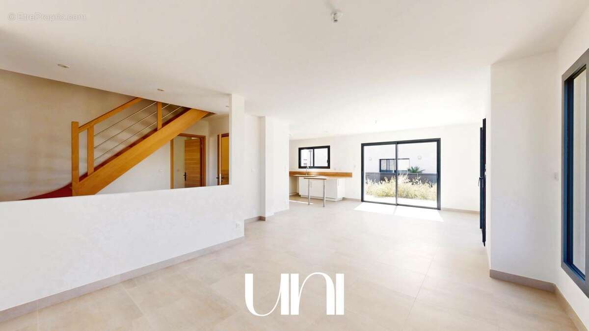 Maison 125 m² à Evrecy  - photo 8