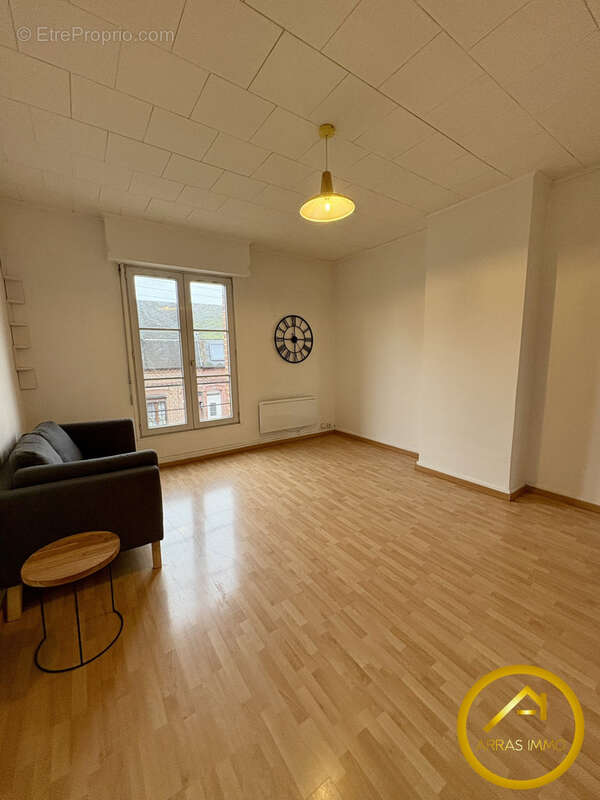 T2 ACHICOURT - 54.96m2  avec garage - photo 3