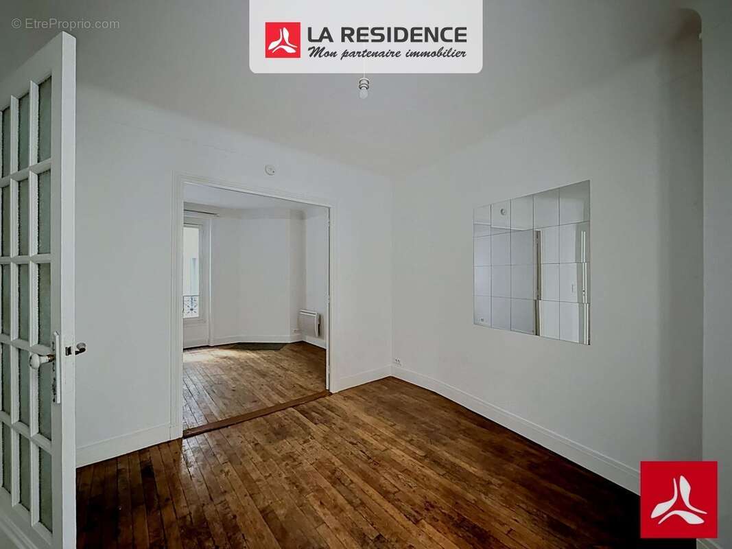 Appartement à PARIS-18E