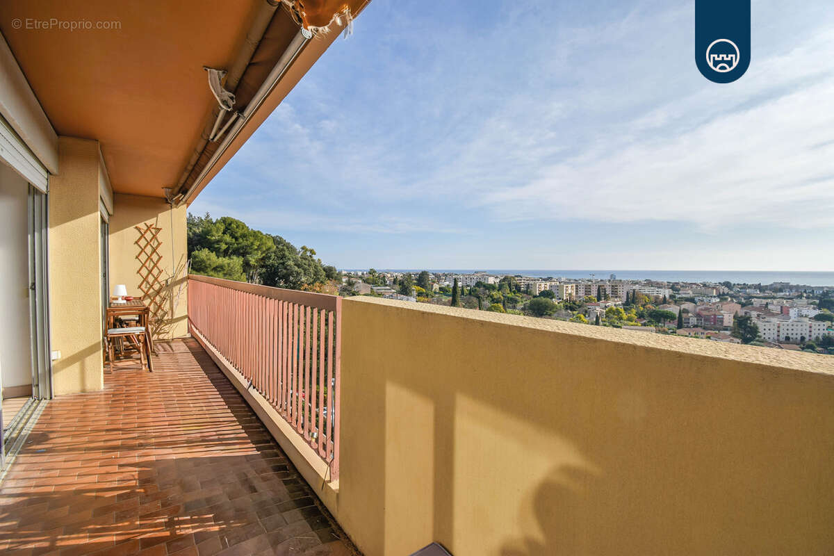 Appartement à CAGNES-SUR-MER