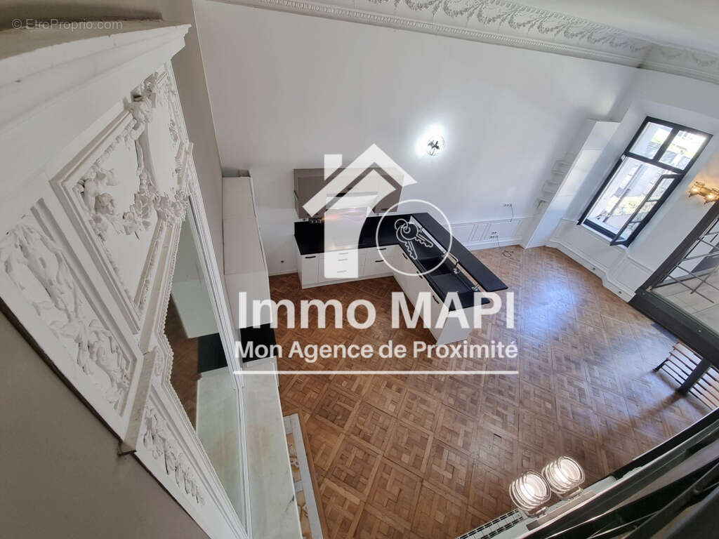 Appartement à LATTES