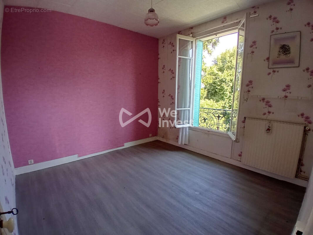 Maison à COUPVRAY
