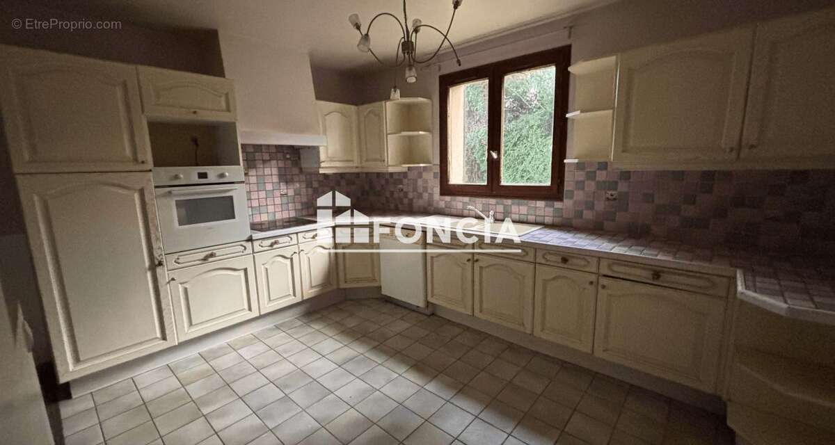 Maison à SAINT-LEU-LA-FORET