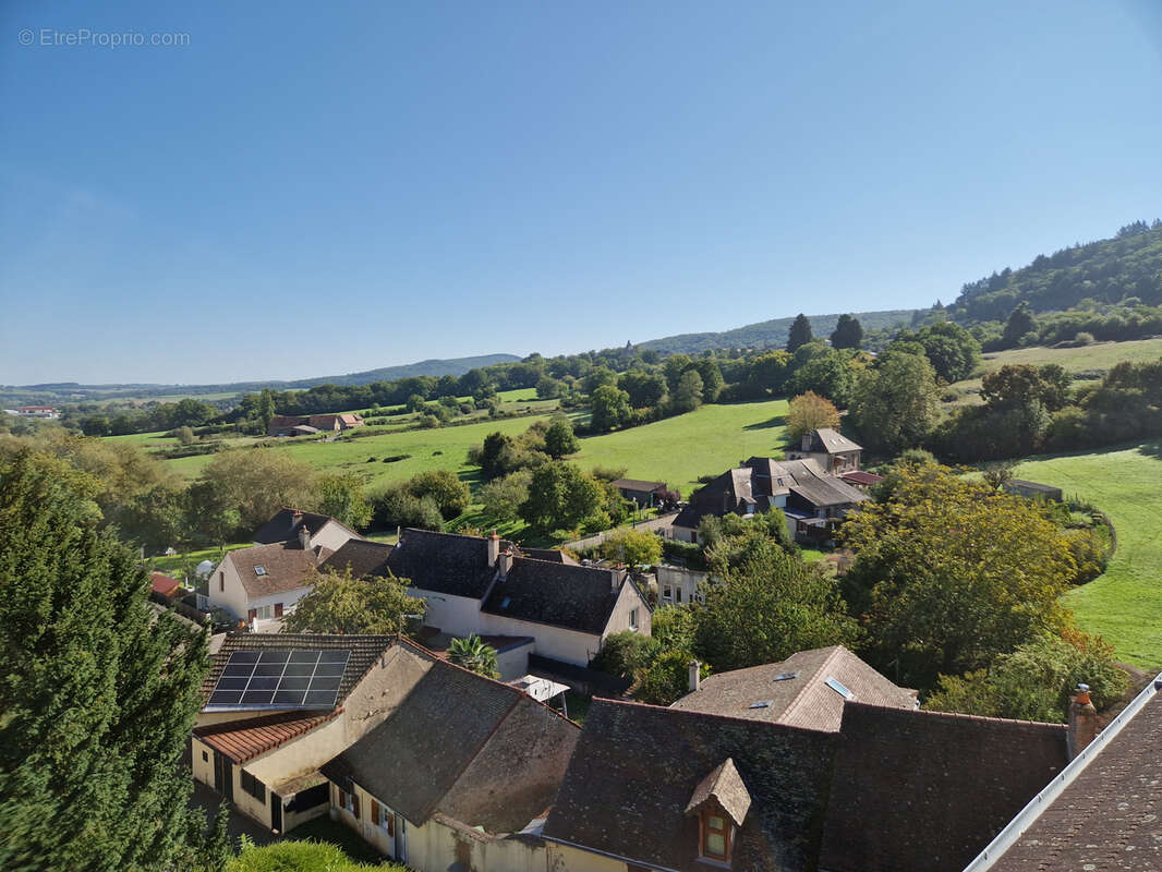 Maison à AUTUN