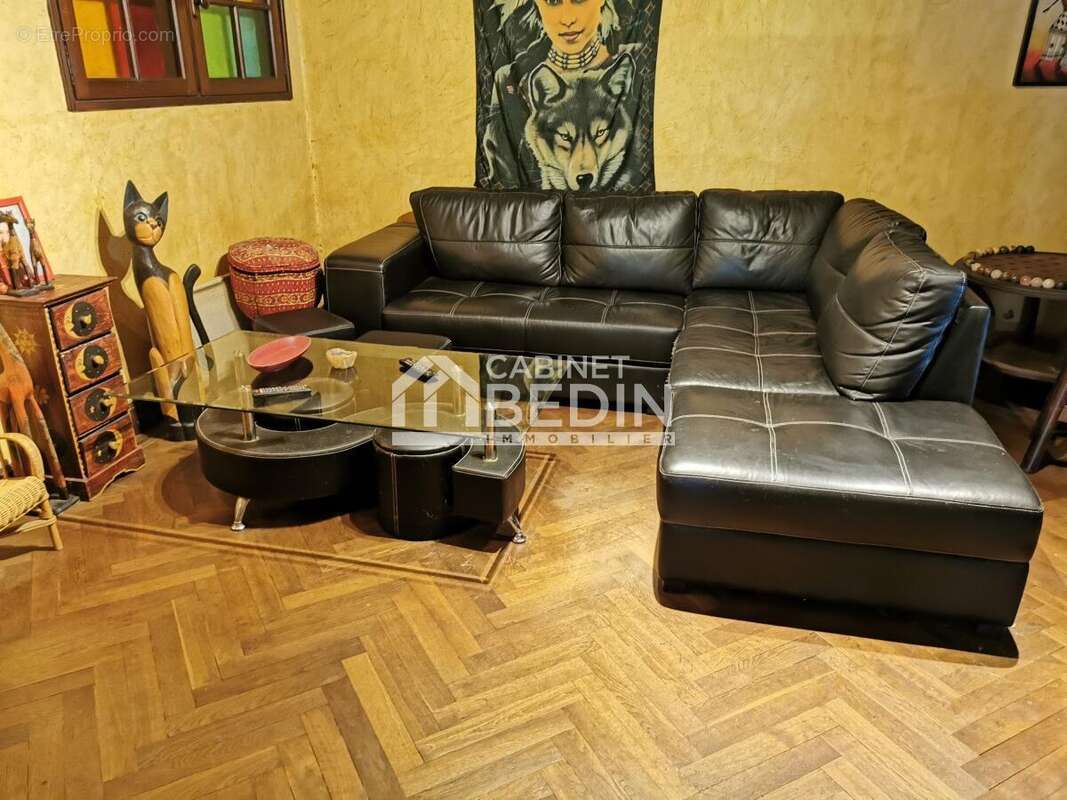 Maison à SAINT-JEAN-DE-BLAIGNAC