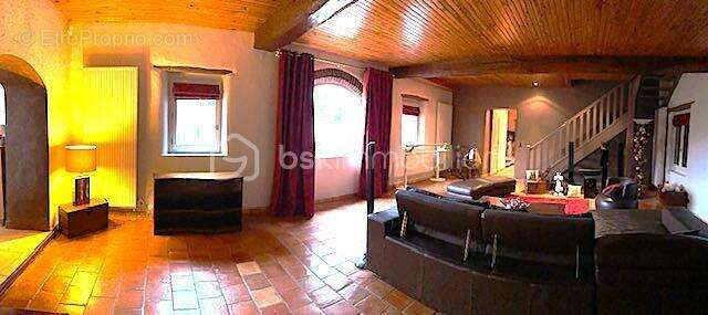 Maison à POIGNY-LA-FORET