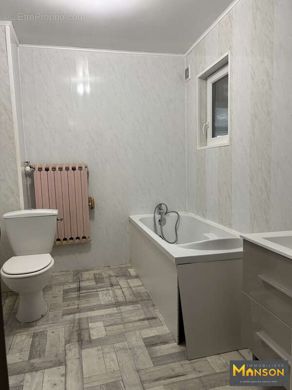 Maison à PIERRE-LA-TREICHE