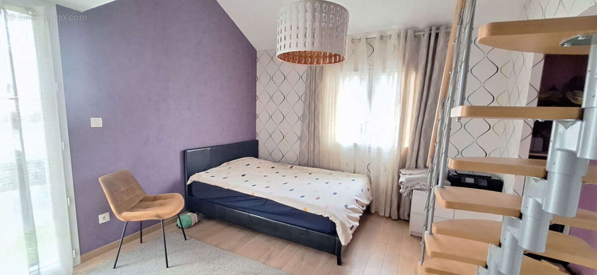 Maison 174m² à bourg-en-bresse - photo 8