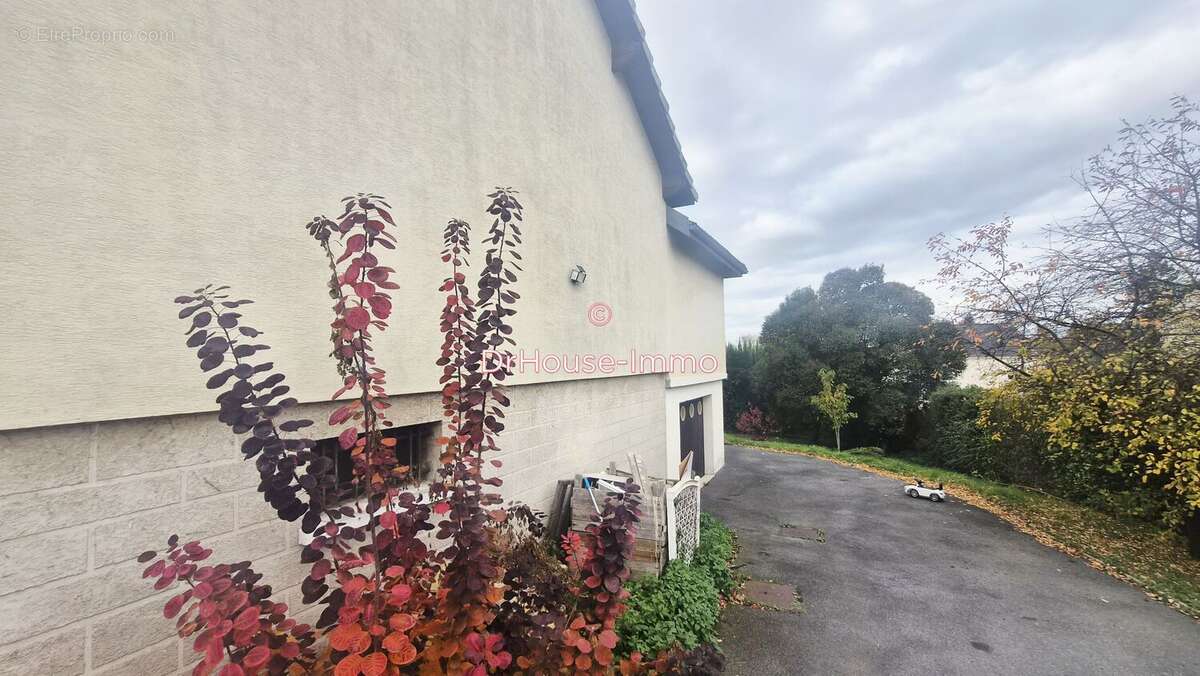 Maison à MAREUIL-LES-MEAUX