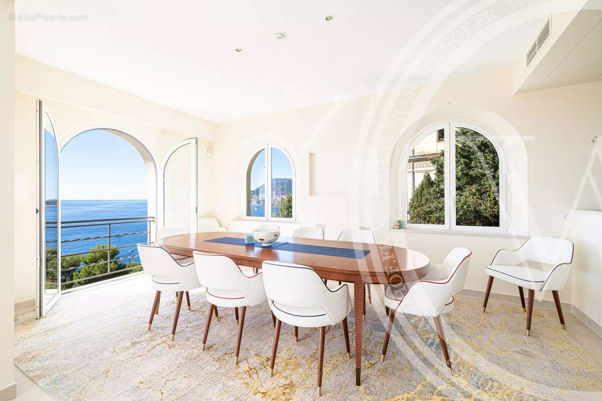 Maison à ROQUEBRUNE-CAP-MARTIN