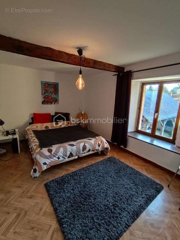 Maison à SAINT-PERN