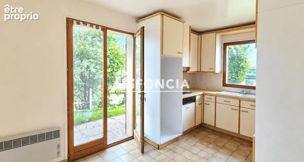 CHEZY-SUR-MARNE - A vendre : Pavillon T6 de 129 m2 - 3 chambres, Garage et Jardin - photo 3