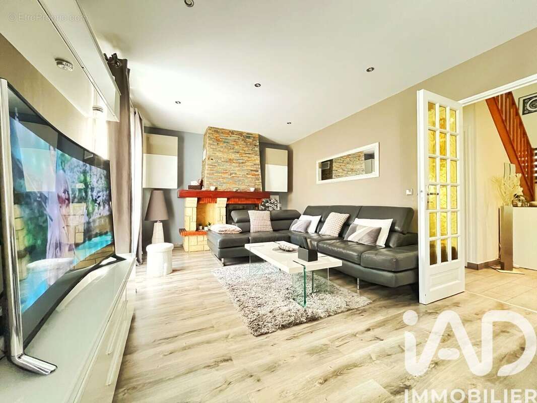 Photo 2 - Maison à BONDY