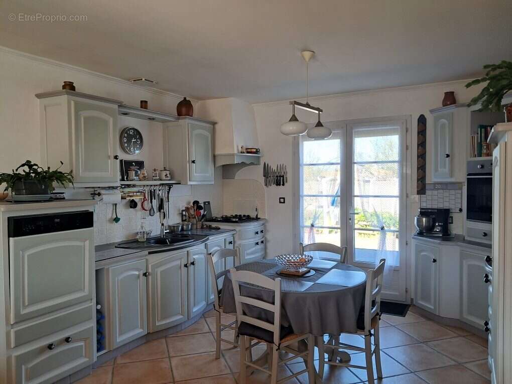 Maison à BOUIN