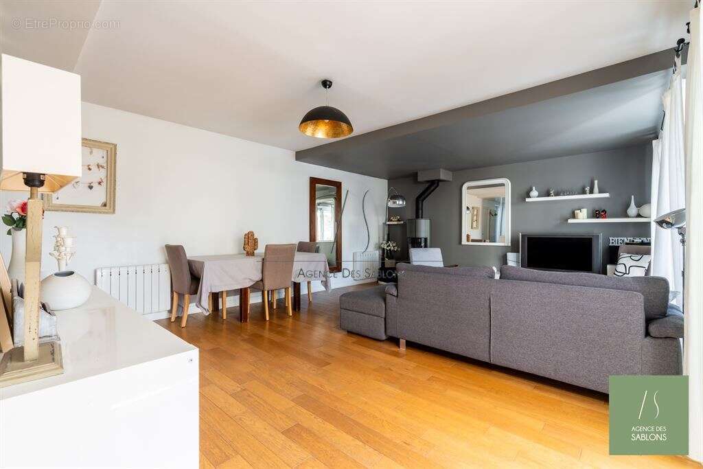 Maison à CROISSY-SUR-SEINE