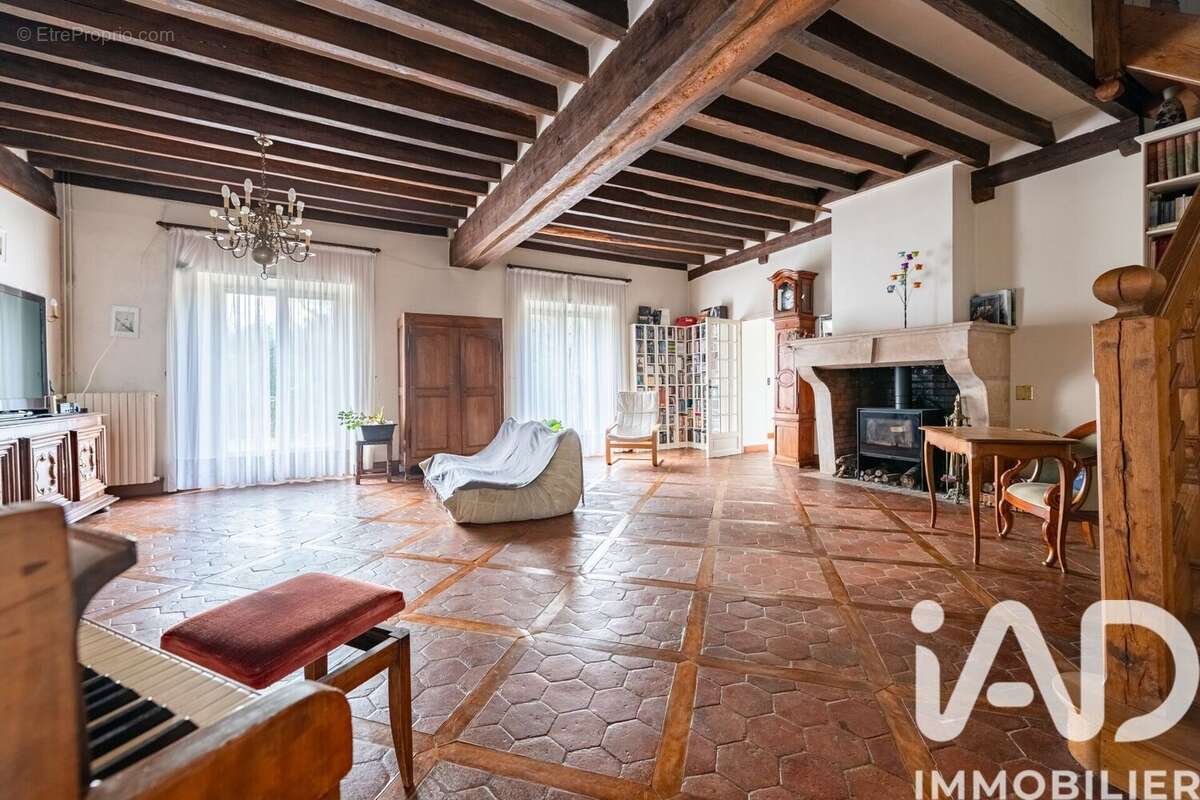 Photo 8 - Maison à MOISSY-CRAMAYEL