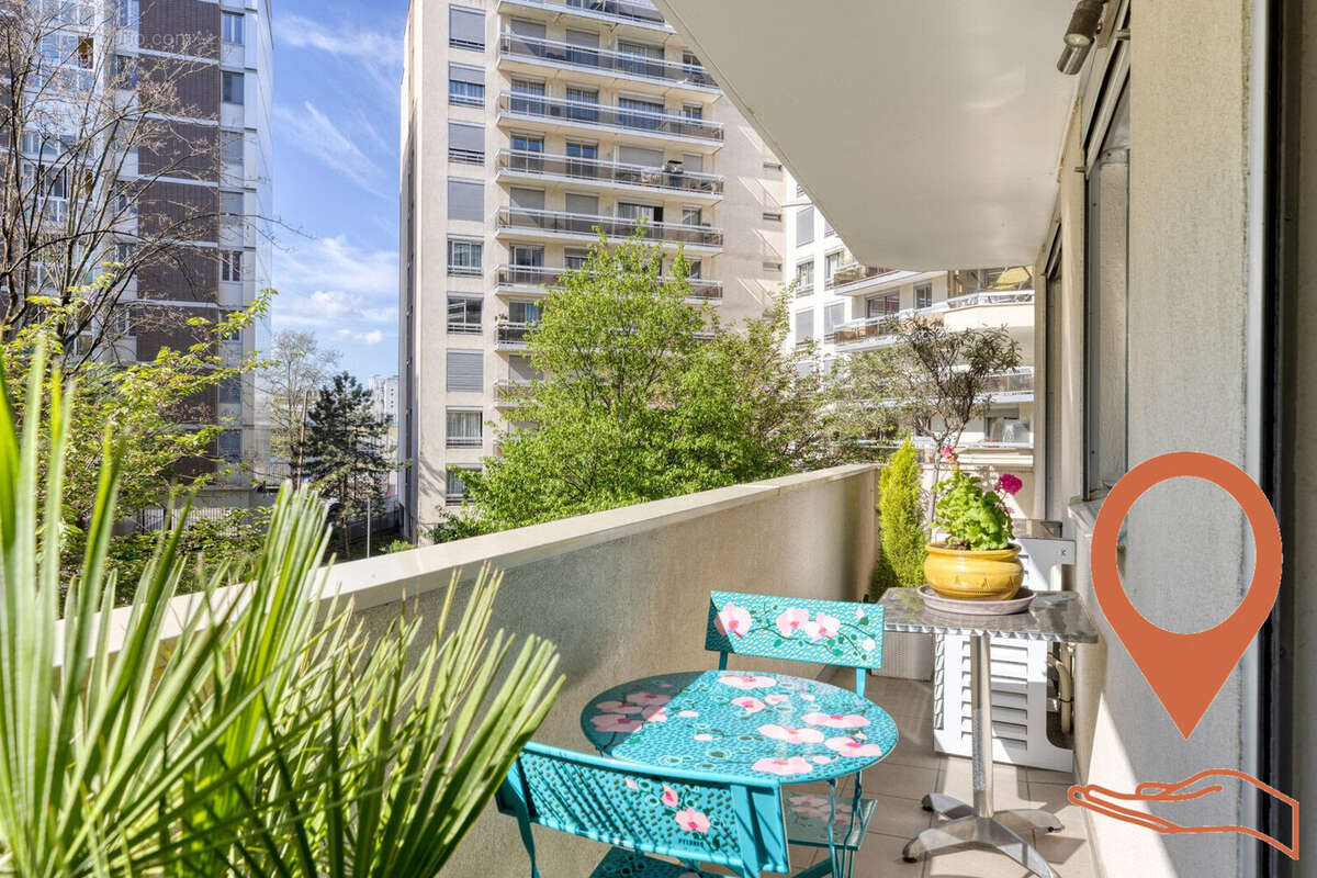 Appartement à PARIS-17E