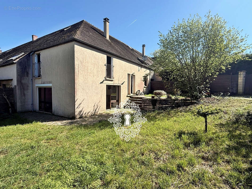 Maison à DONNEMARIE-DONTILLY