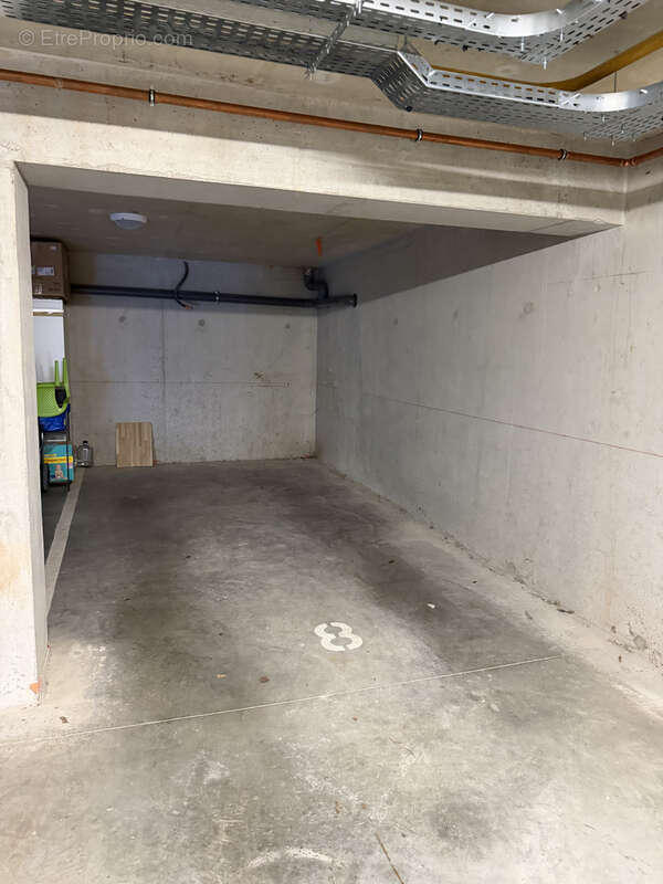 Appartement à CRANVES-SALES