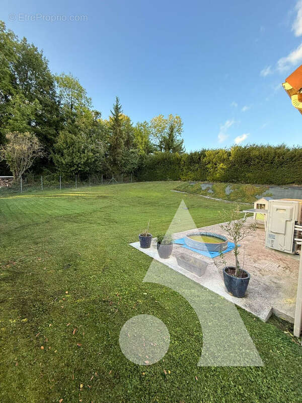 Maison à CHARMONT-SOUS-BARBUISE