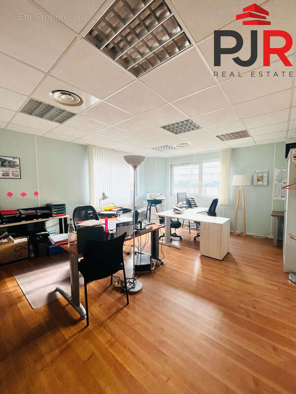 Commerce à VANDOEUVRE-LES-NANCY