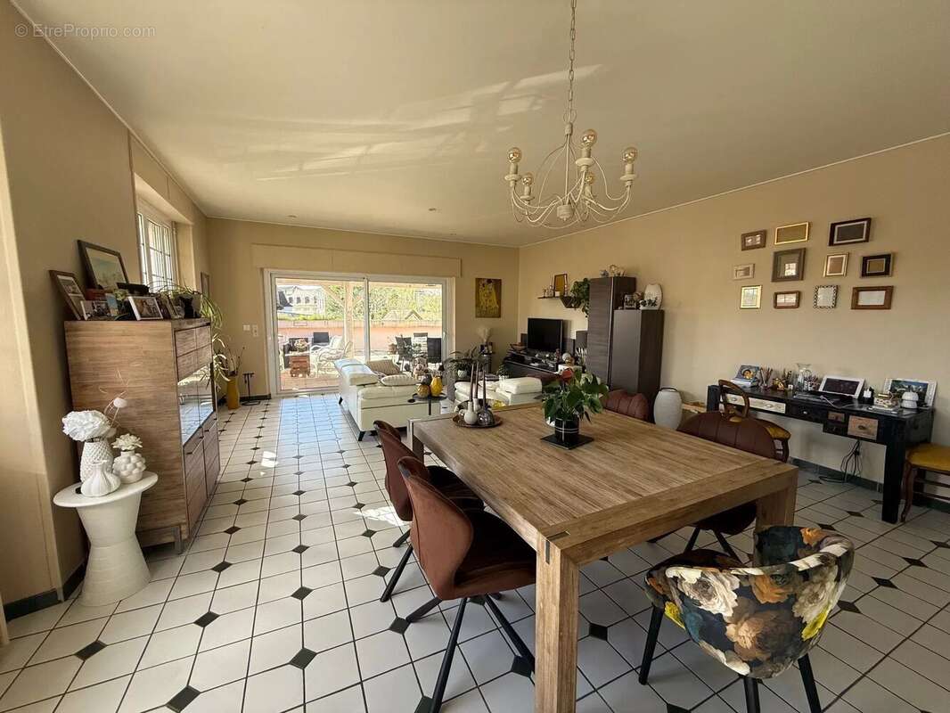 Maison à SAUVETERRE-DE-BEARN