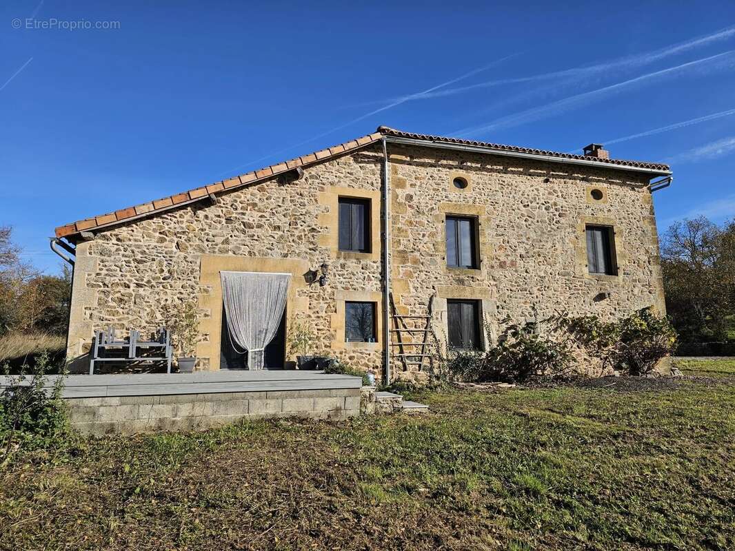 Maison à SAINT-MAURICE-DES-LIONS