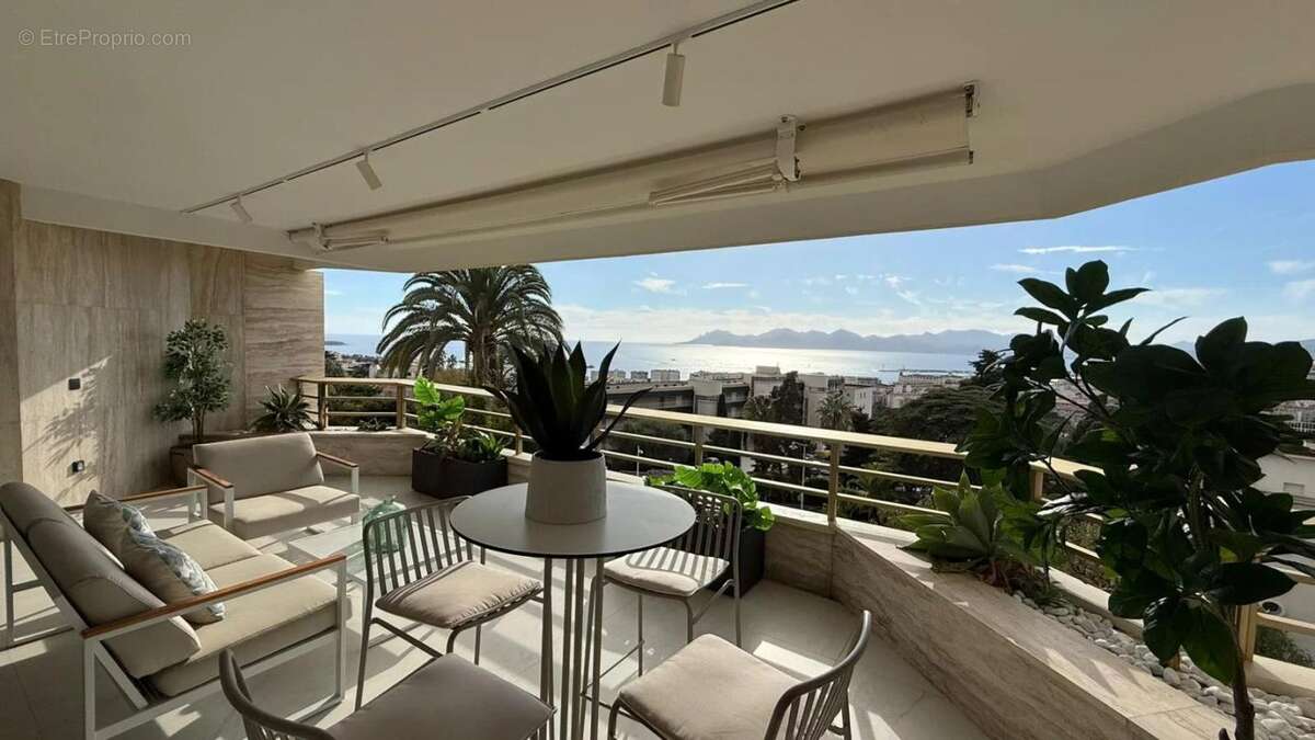 CANNES - 4 Pièces - photo 2