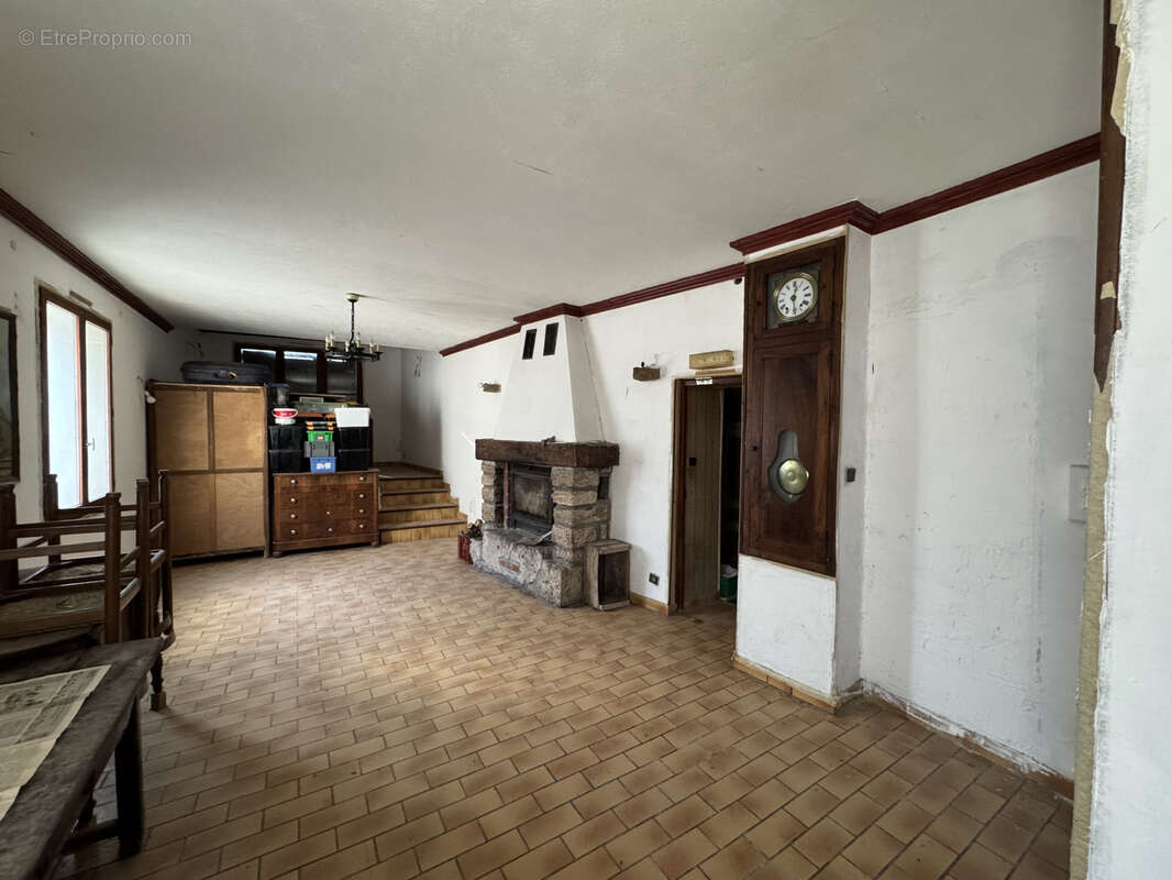 Maison à LA MOTTE-DU-CAIRE