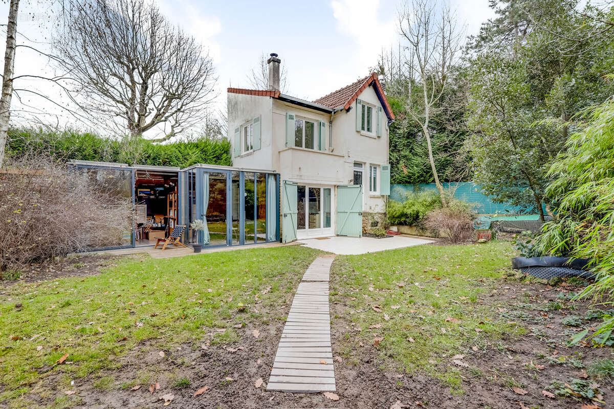 Maison à VAUCRESSON