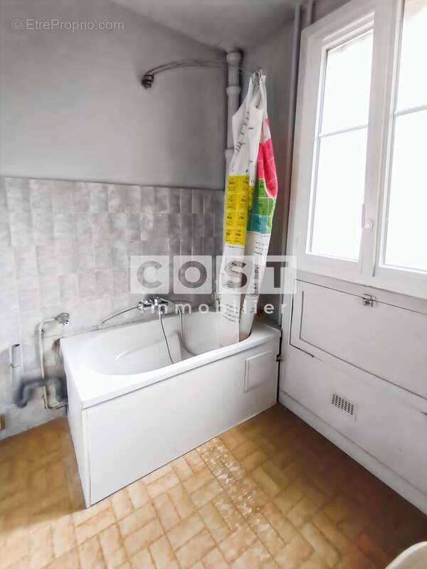Appartement à ASNIERES-SUR-SEINE