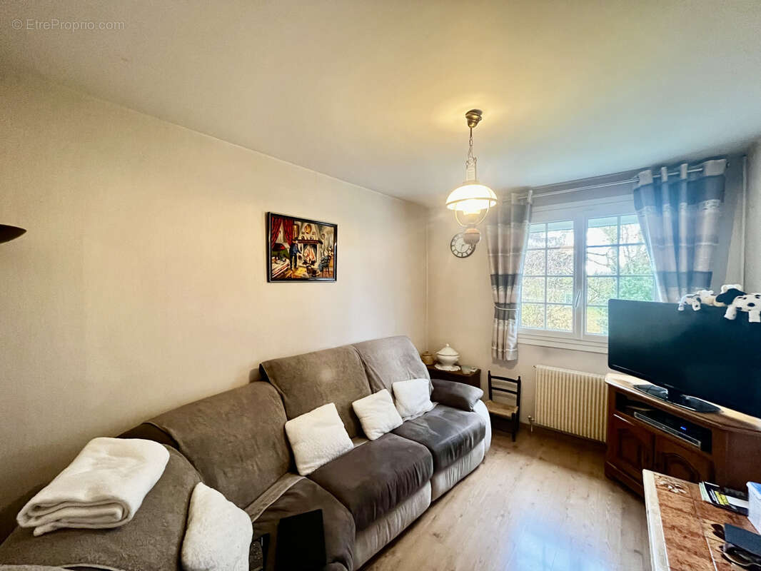 Maison à COULOMMIERS