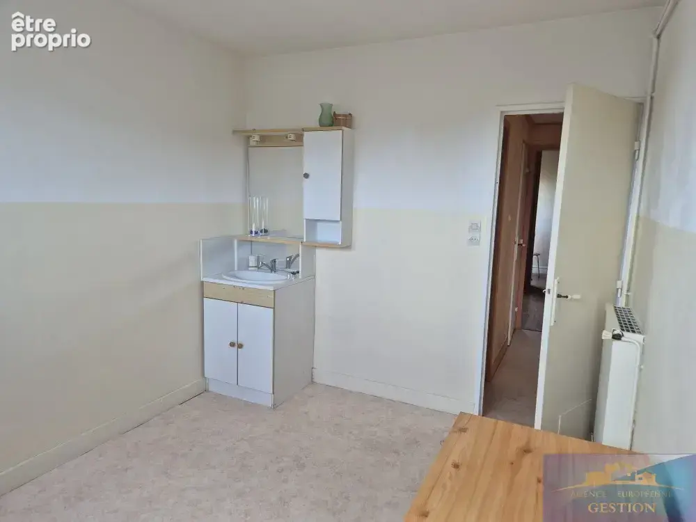 Appartement t3 / garage privatif / plein coeur de la ville - photo 8