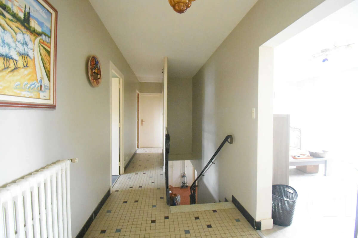 Maison 108 m² à Cusset  - photo 5