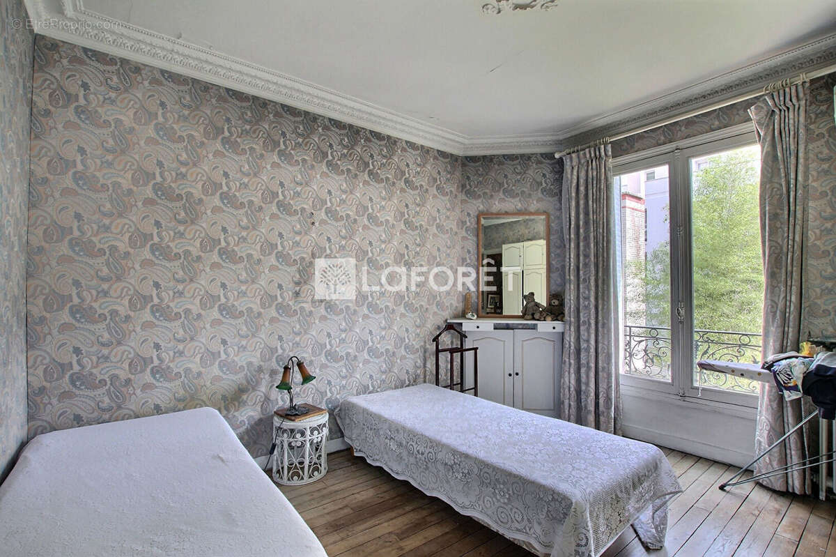 Maison à ASNIERES-SUR-SEINE