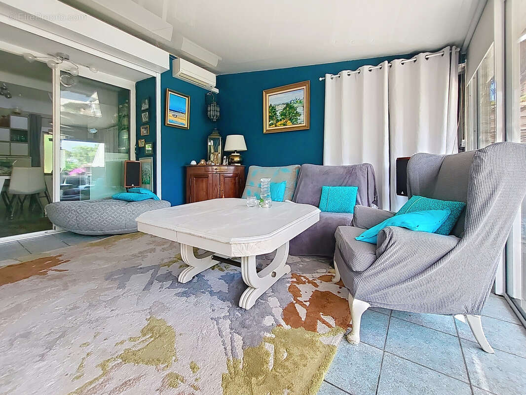 Maison à SAINT-RAPHAEL