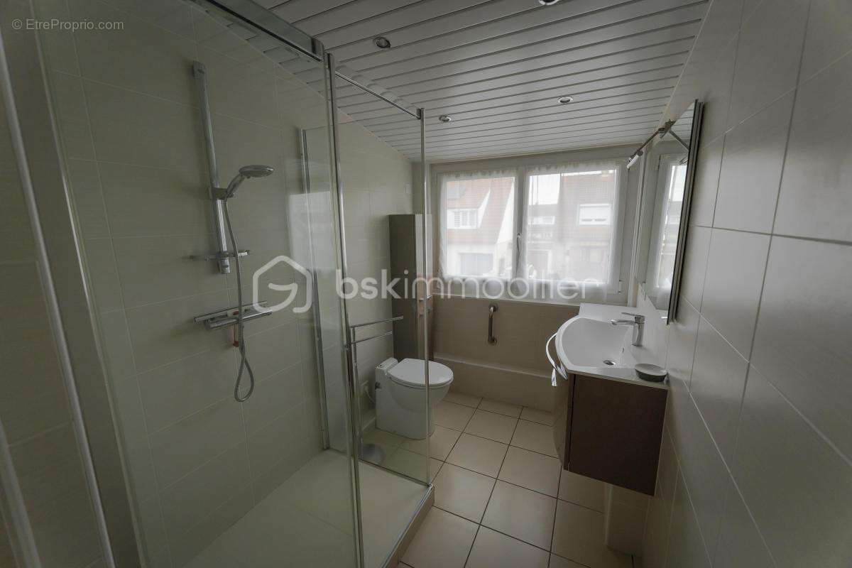 Maison à PONT-DU-CHATEAU