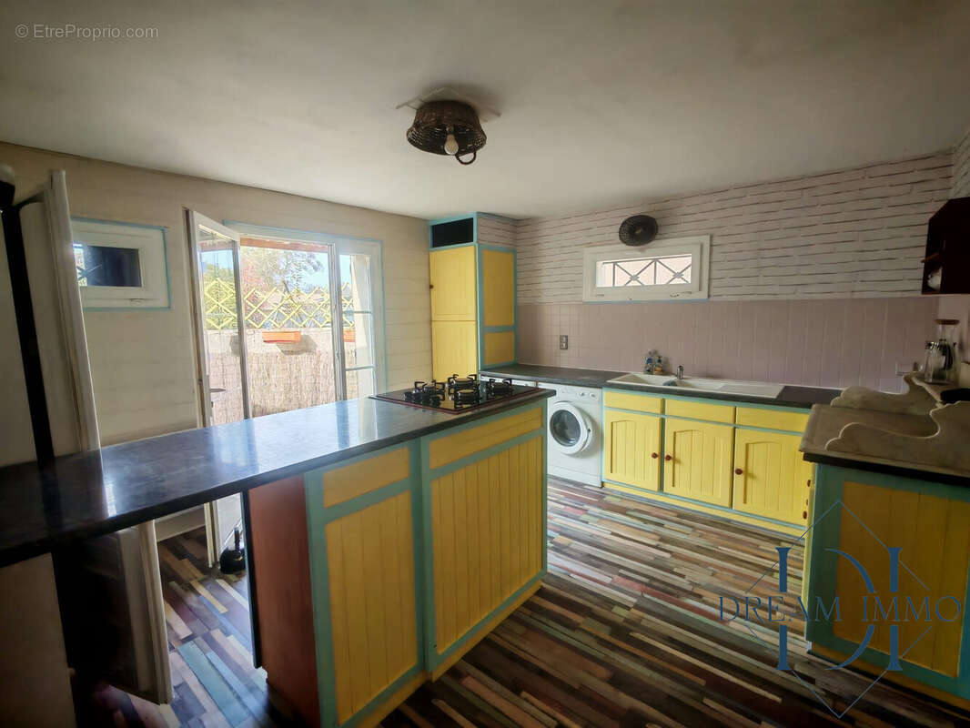 Maison à SAINT-GEOURS-DE-MAREMNE