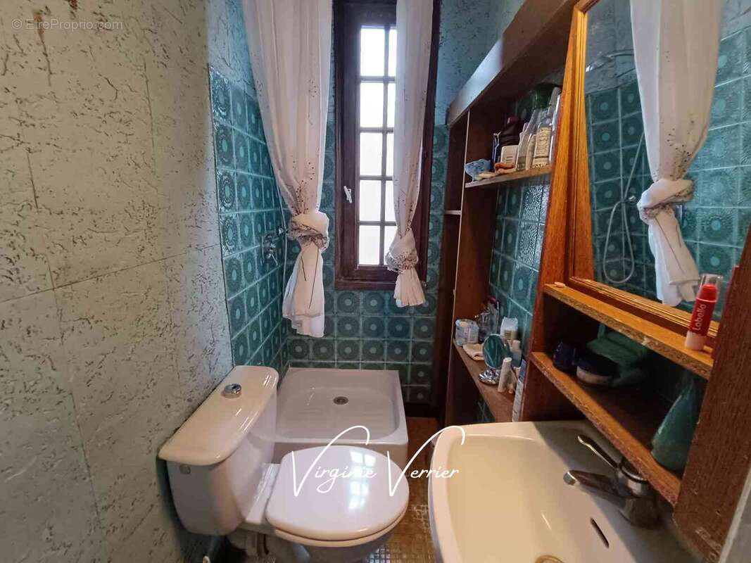 Maison à LARCHE
