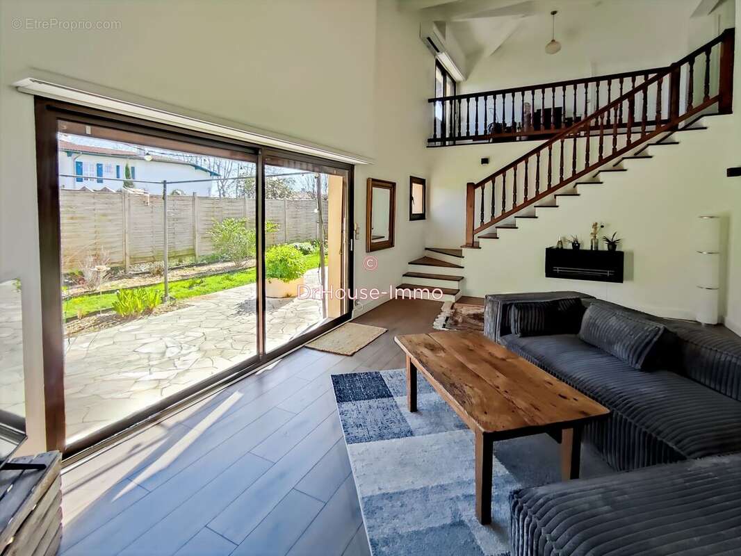 Maison à SAINT-VINCENT-DE-TYROSSE