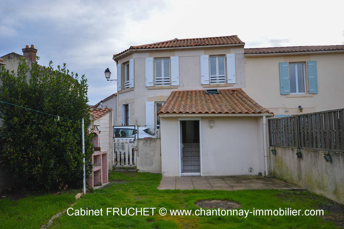 Maison à SIGOURNAIS