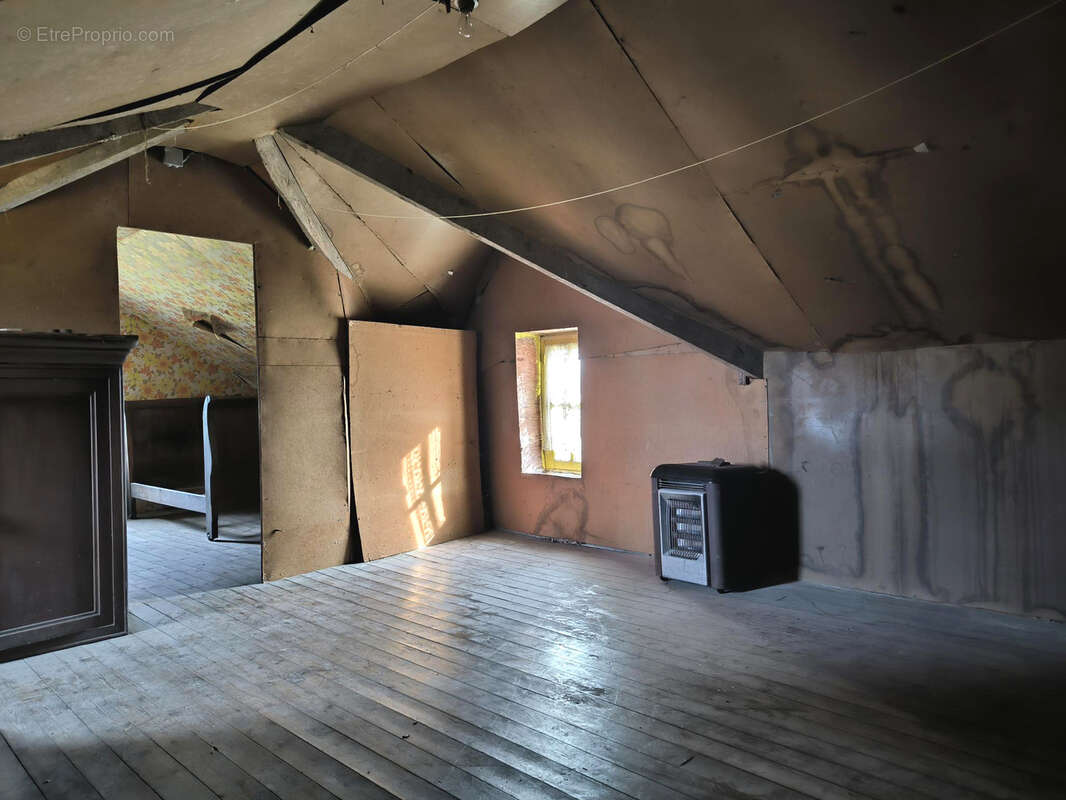 Maison à SAINTE-HONORINE-DES-PERTES